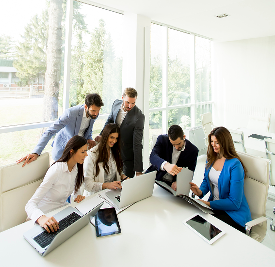 young-business-people-modern-office 1